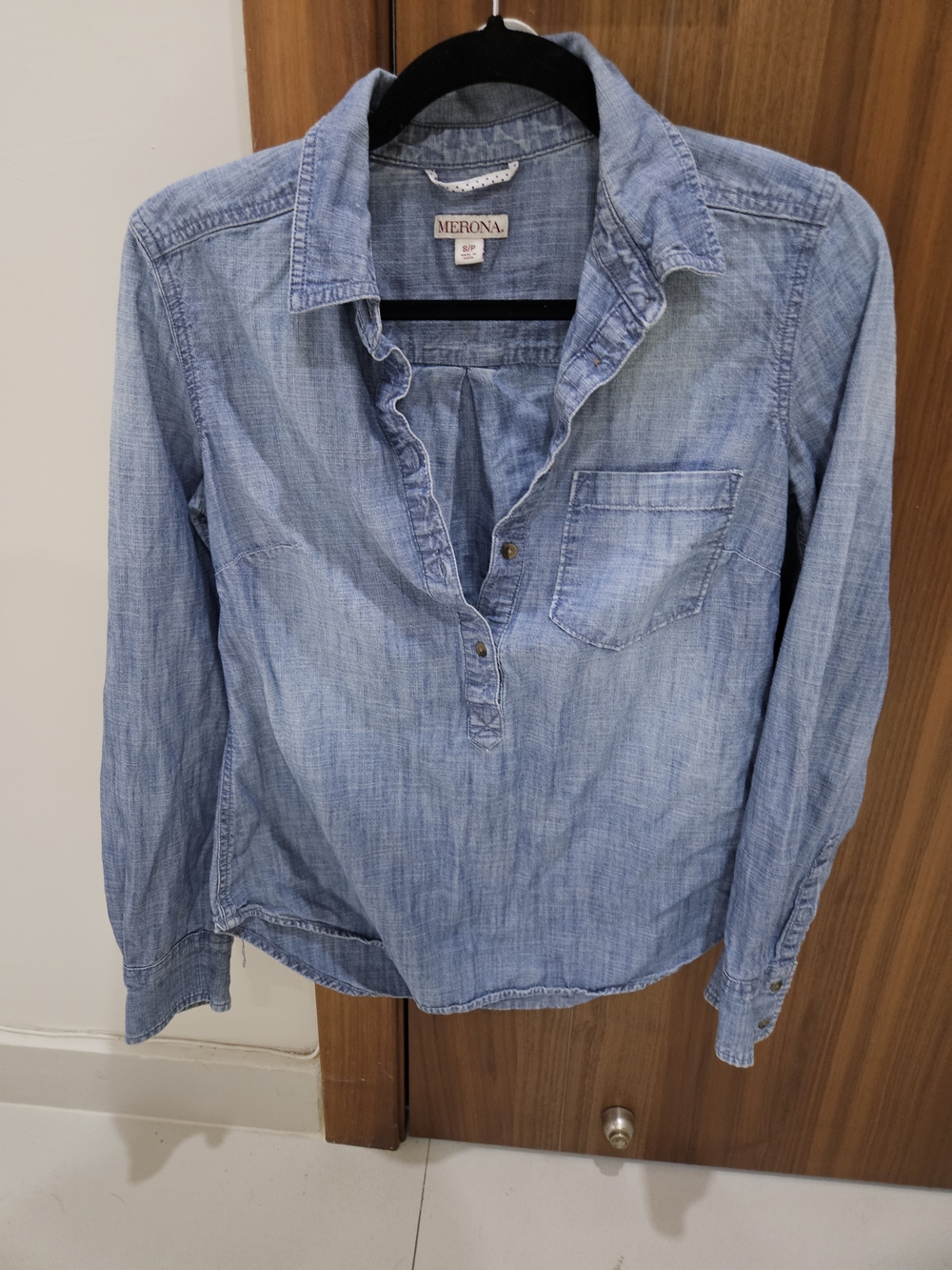 Merona Light Wash Chambray Button Pullover Shirt